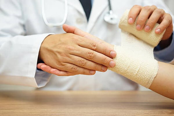Healing Eroded Damaged Cartilage Image - PRP